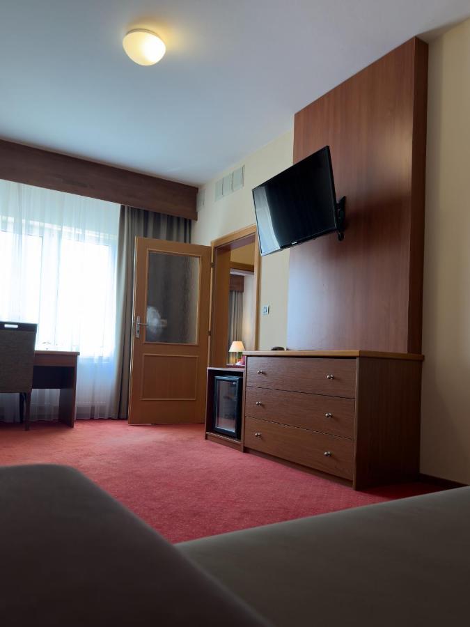 Hotel Theresia Kolín Eksteriør billede